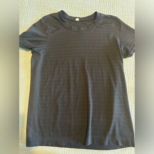 Lululemon shirt